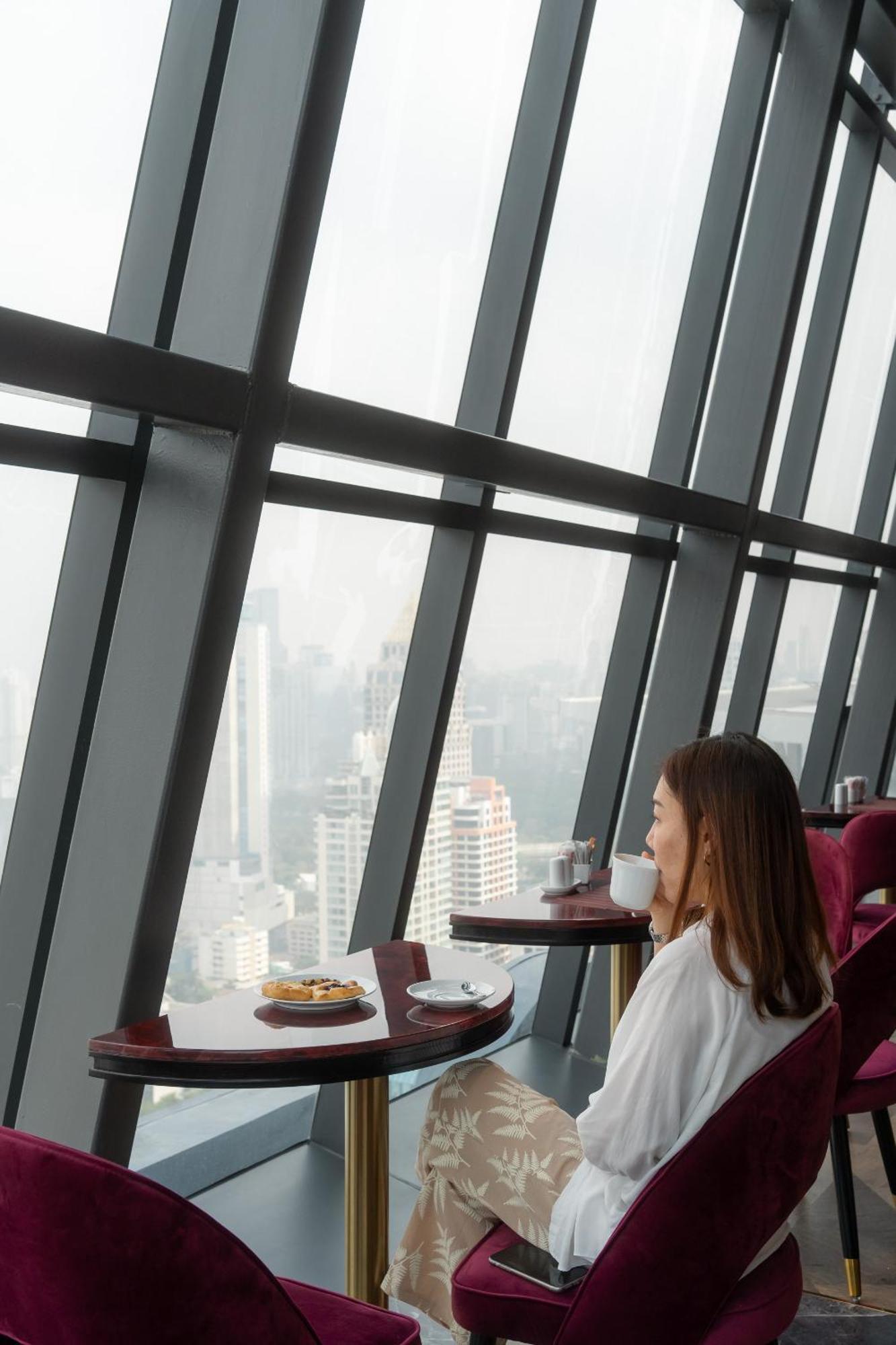 Hotel Ascott Embassy Sathorn Bangkok Exterior foto View from the 39th floor